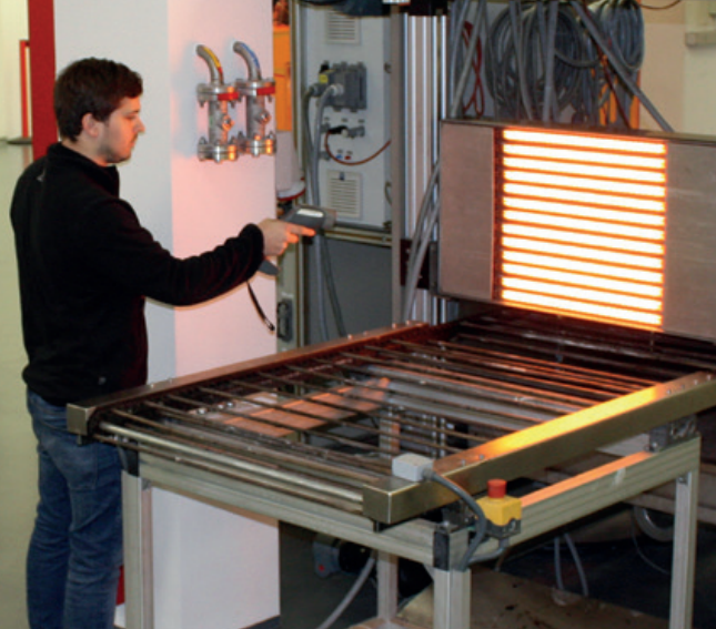 Lab on a chip drying heater